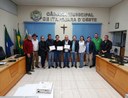  Câmara de Itapejara D' Oeste Homenageia a 20ª Festa do Leitão Maturado com Moção de Aplauso
