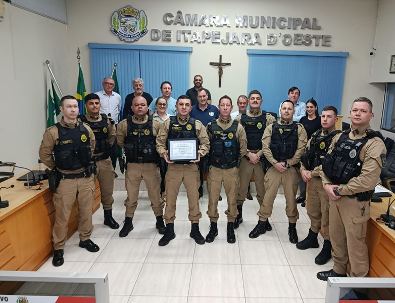 Câmara de Itapejara D'Oeste Presta Justa Homenagem ao 2° Pelotão da Polícia Militar